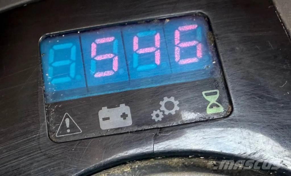 BT SWE200D Wózki widłowe unoszące z dyszlem