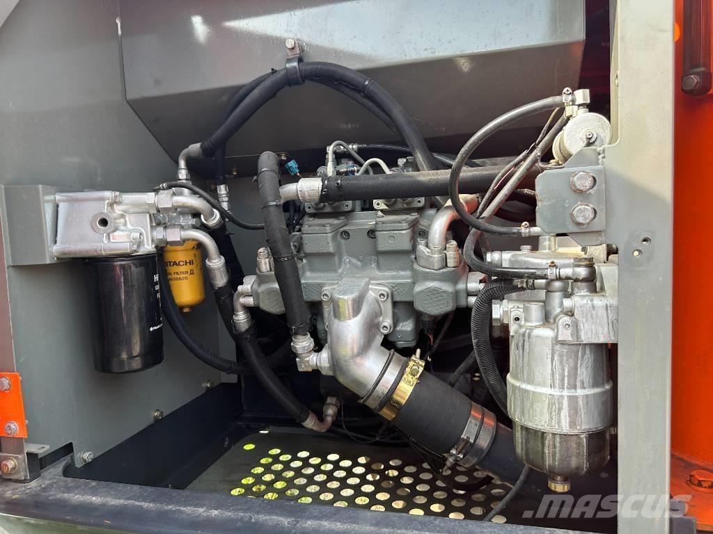 Hitachi ZX200 Koparki gąsienicowe