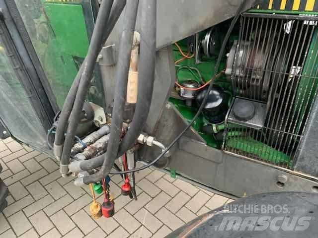 John Deere 2450 Ciągniki rolnicze