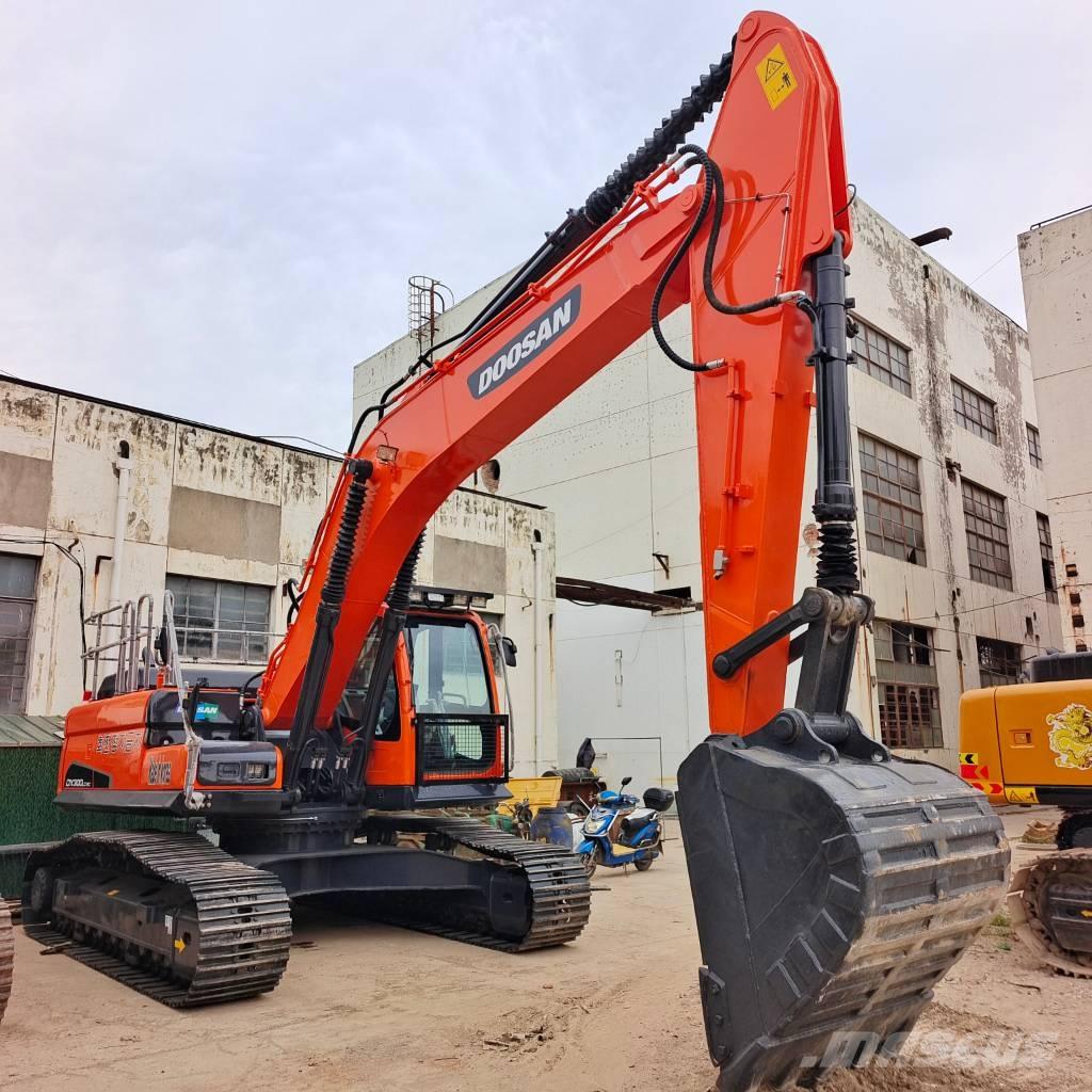 Doosan DX 300 LC-9C Koparki gąsienicowe