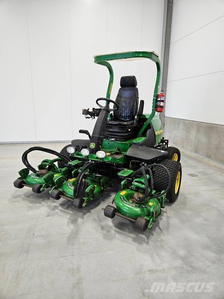 John Deere 8800 Kosiarki ogrodowe