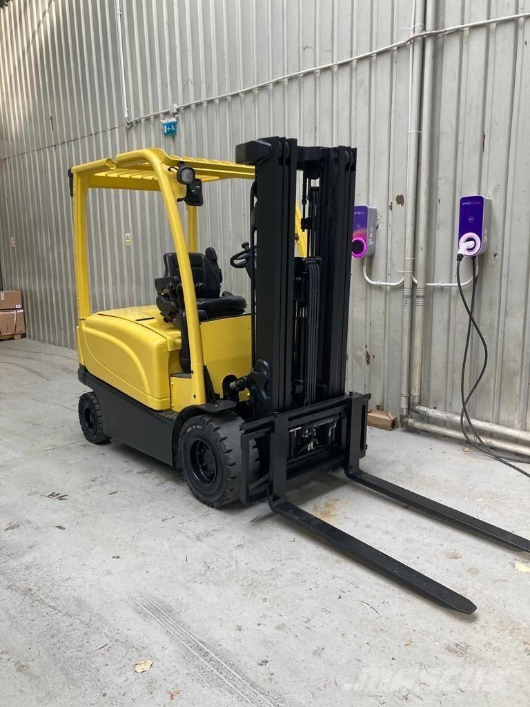 Hyster J2.5XN Wózki elektryczne