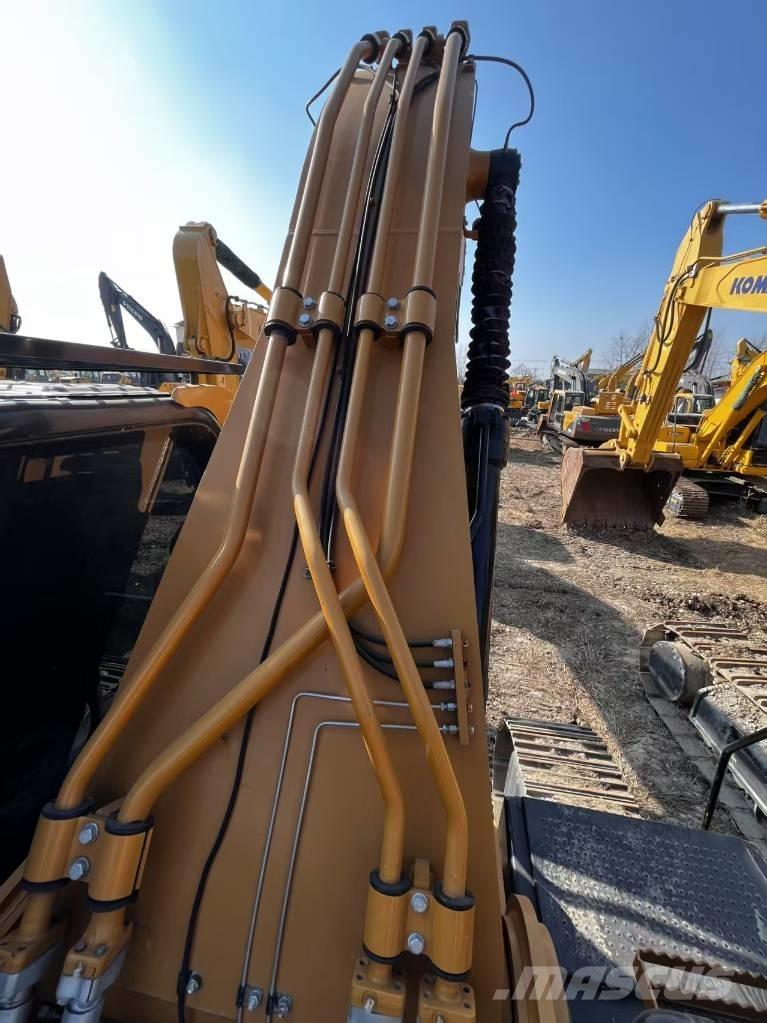 CAT 330 D2 Koparki gąsienicowe