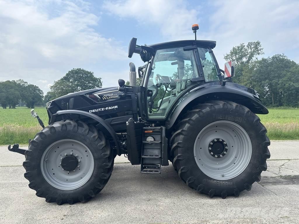Deutz-Fahr 7250TTV Ciągniki rolnicze