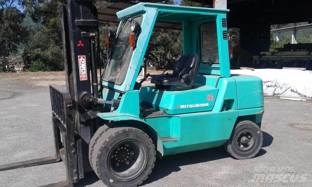 Mitsubishi FD45K2 Wózki Diesla