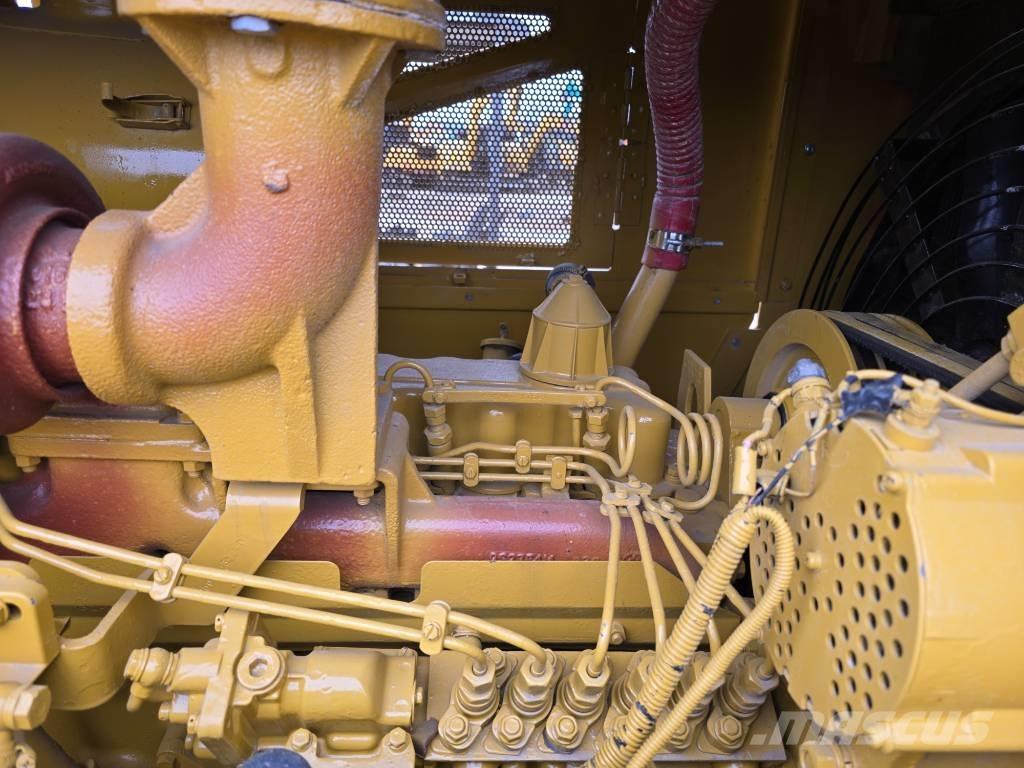 CAT D7G Spycharki gąsienicowe