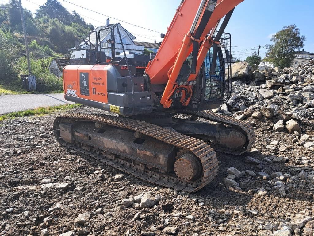 Hitachi ZX 300 LC-6 Koparki gąsienicowe