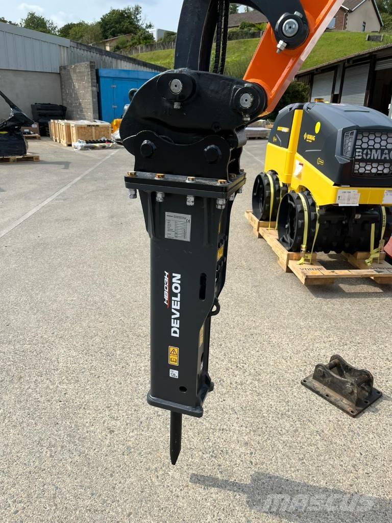 Develon HB03 Młoty hydrauliczne