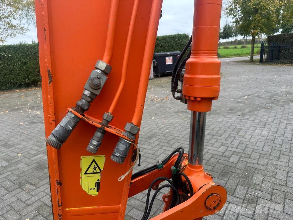 JCB JS145W Koparki kołowe