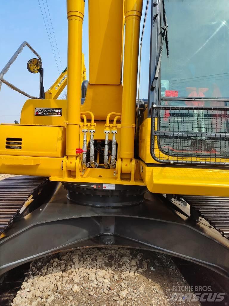 Komatsu PC 220 Koparki gąsienicowe