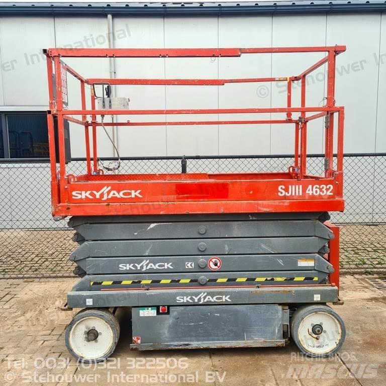 SkyJack SJ4632 Podnośniki nożycowe
