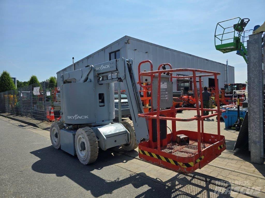 SkyJack SJKB 33 N Podnośniki przegubowe