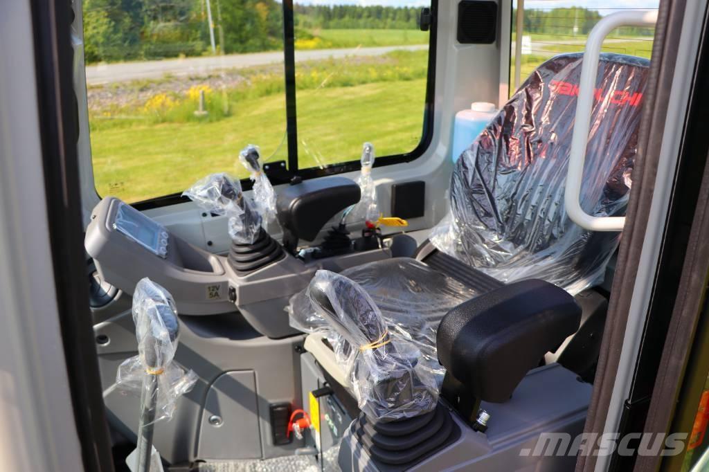 Takeuchi TB216 Minikoparki