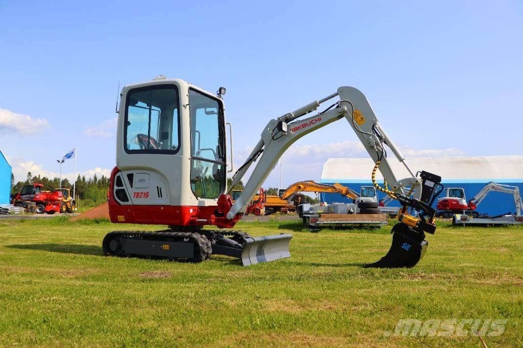 Takeuchi TB216 Minikoparki