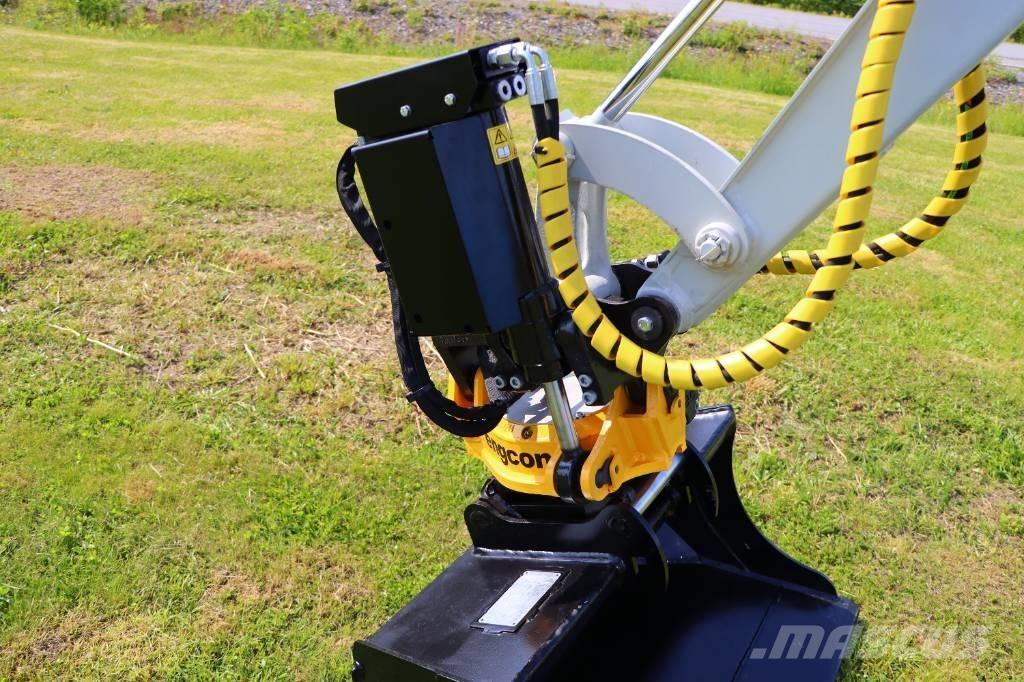 Takeuchi TB216 Minikoparki