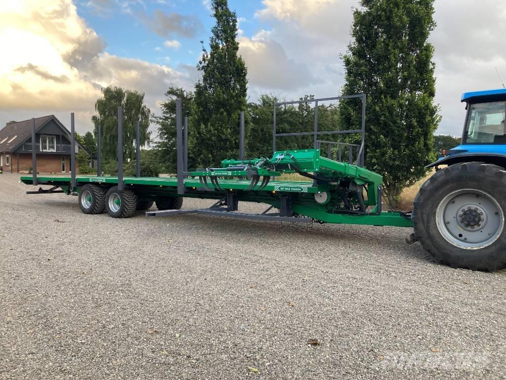  BALE STACKER GST Przyczepy do przewozu słomy w belach