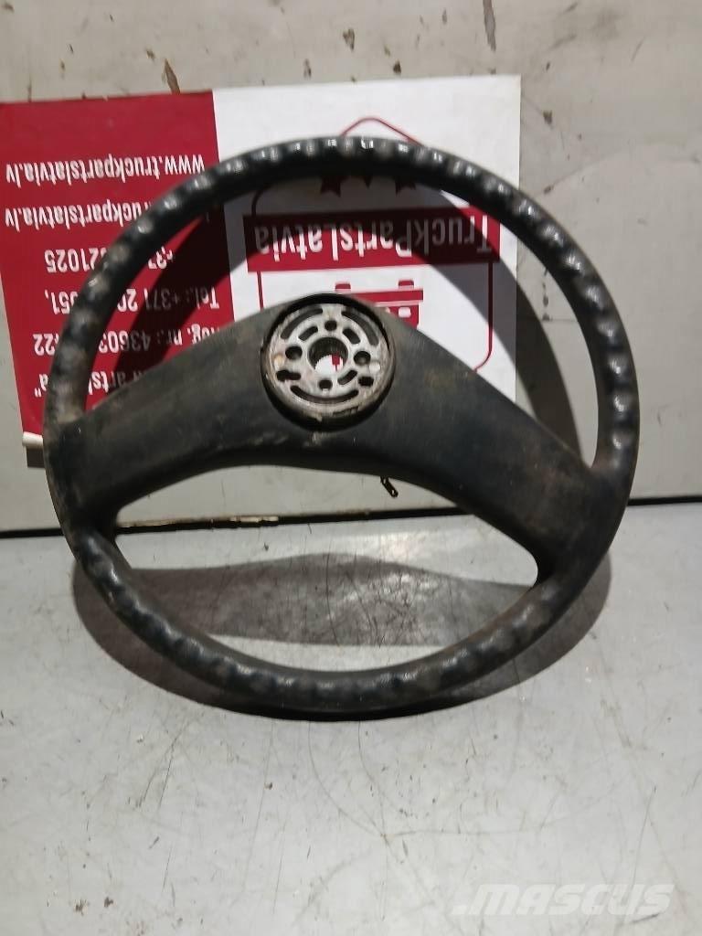 MAN TGS    81464306008 Kabiny i wnętrze