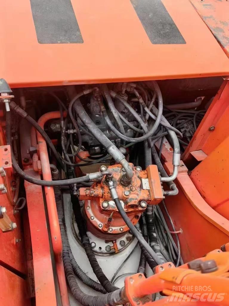 Doosan 225-7 Koparki gąsienicowe
