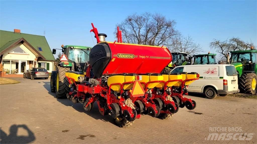 Väderstad Tempo F8 Siewniki punktowe