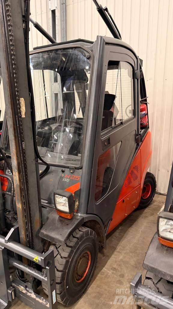 Linde H25D-02 Wózki Diesla