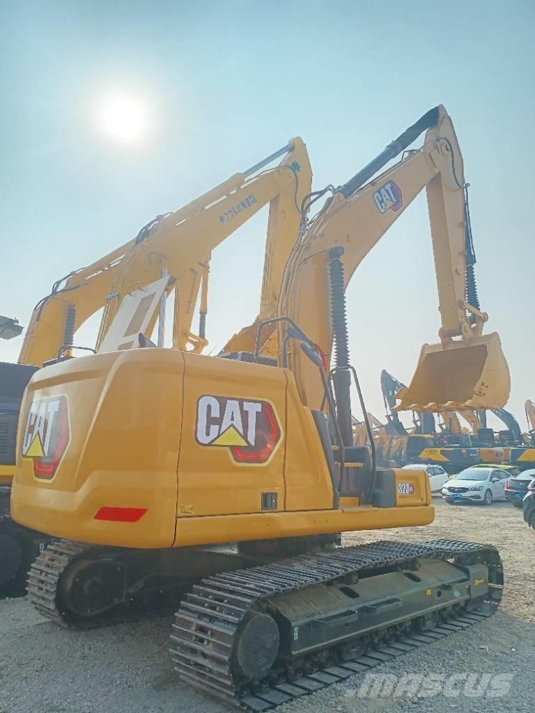 CAT 323GC Koparki gąsienicowe