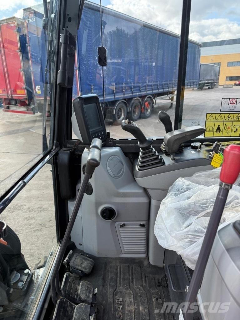 Doosan DX27Z-7 Minikoparki
