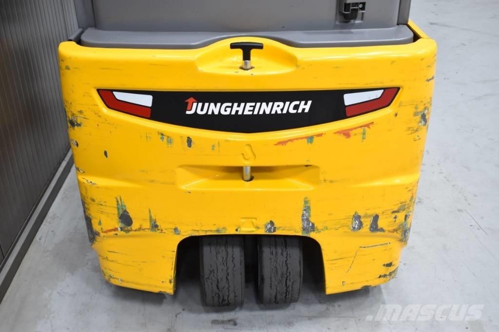Jungheinrich EFG218 Wózki elektryczne