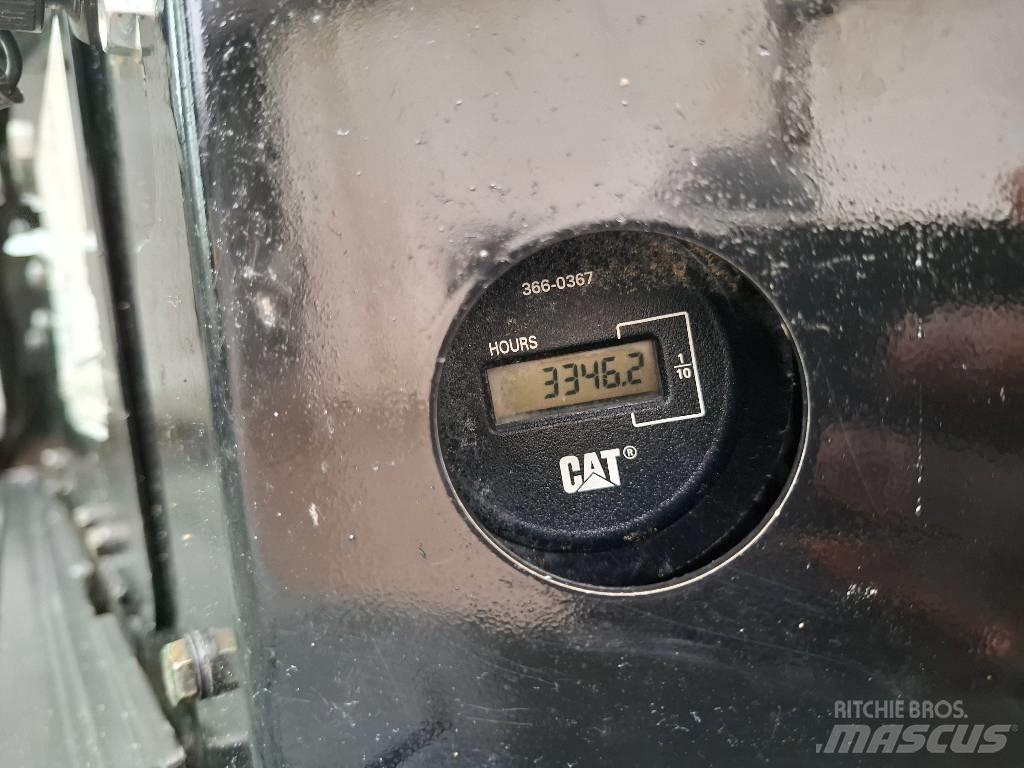 CAT 305 E2 Minikoparki
