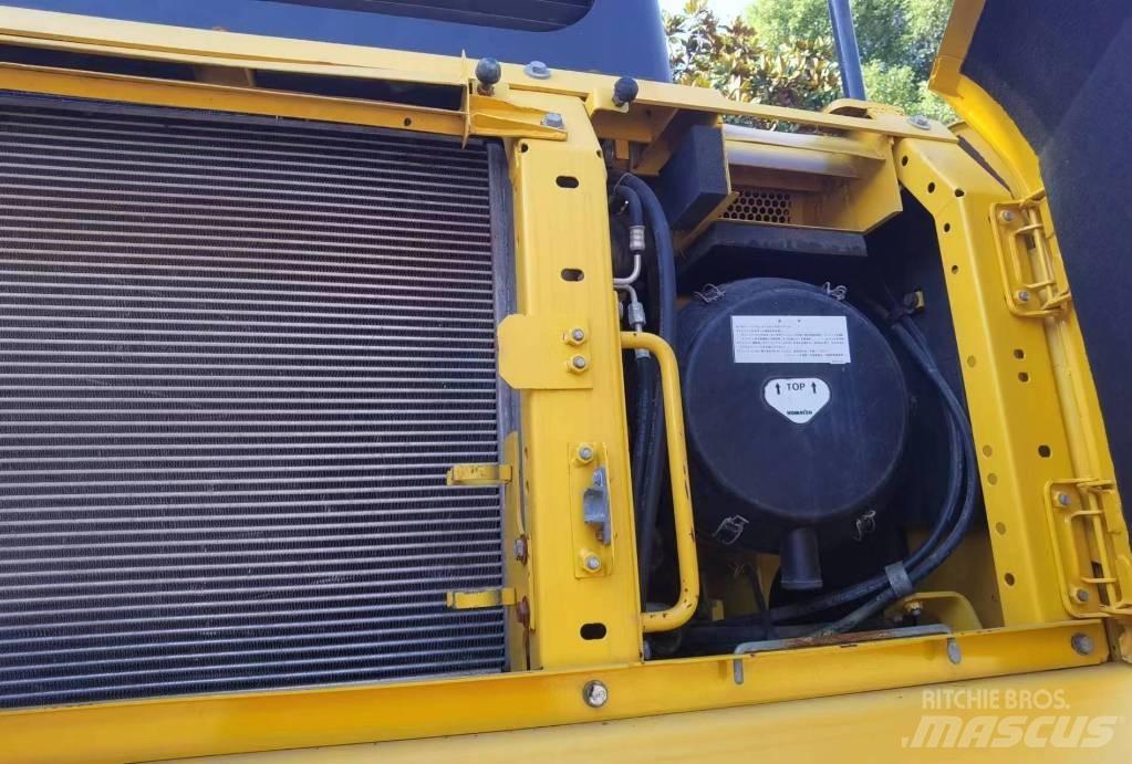 Komatsu PC 450-8 Koparki gąsienicowe