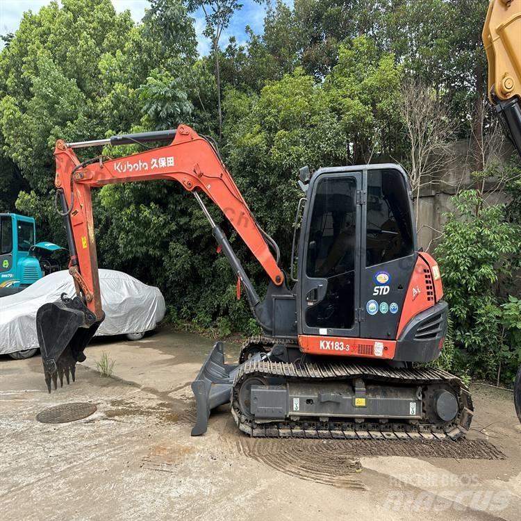 Kubota 183-3 Koparki gąsienicowe