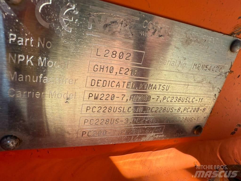 NPK GH 10 Młoty hydrauliczne