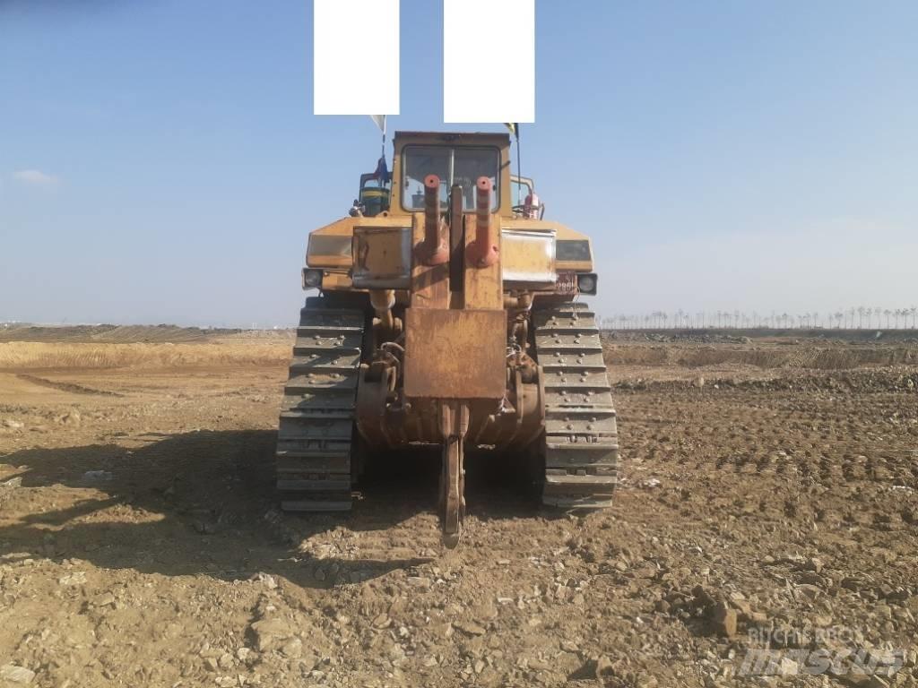 CAT D 9 N Spycharki gąsienicowe