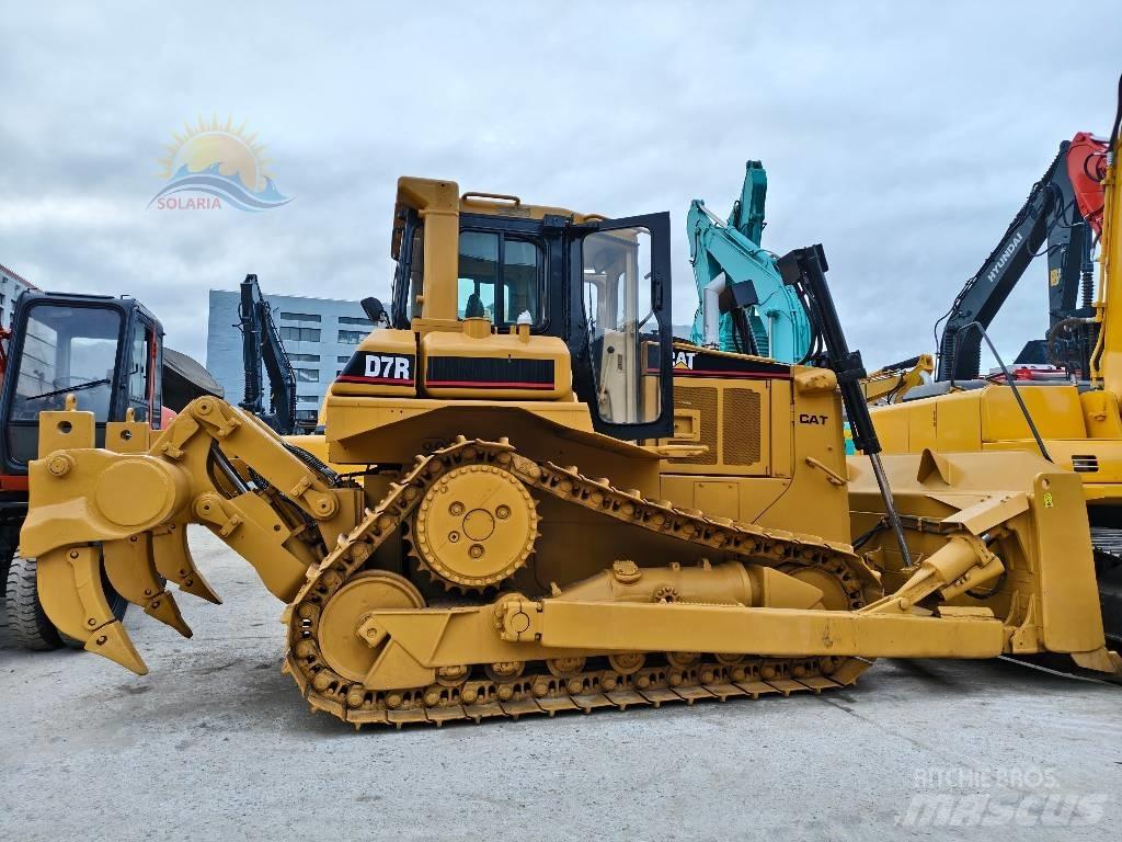 CAT D 7 R Równiarki
