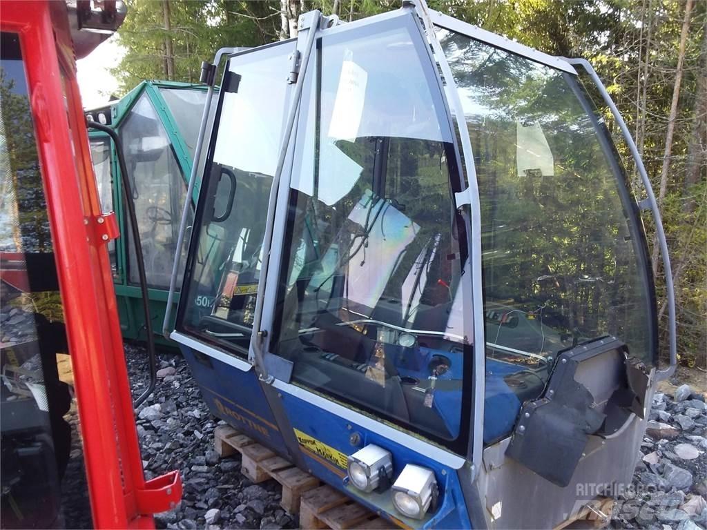 Rottne F18 Kabiny i wnętrze
