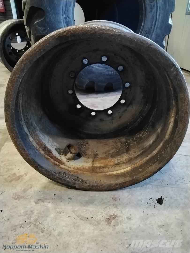 Valmet 890 24x26,5 Opony, koła i felgi