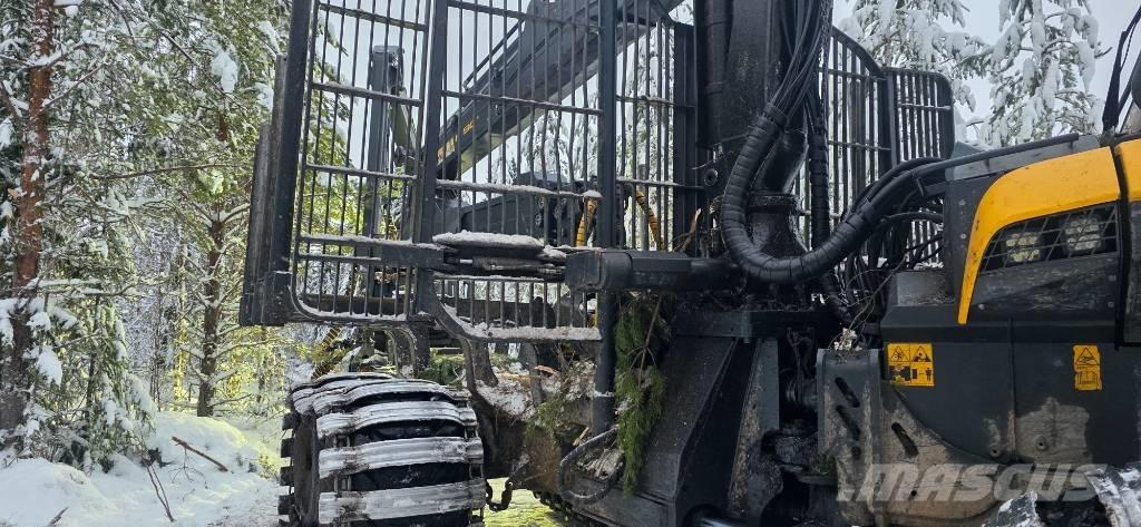 Ponsse Buffalo 8W Forwardery