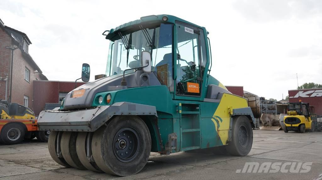 Hamm GRW 280-16 Walce ogumione