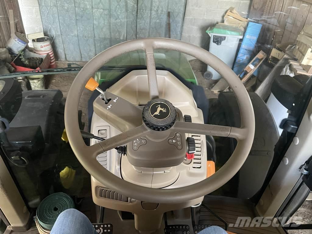 John Deere 6110M Ciągniki rolnicze