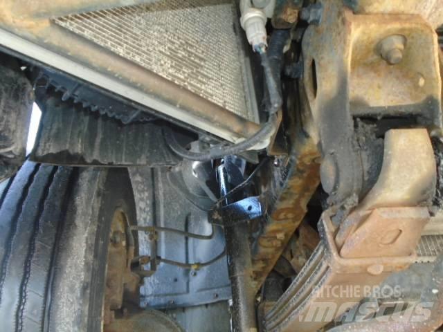 Hino 195 Busy / Vany