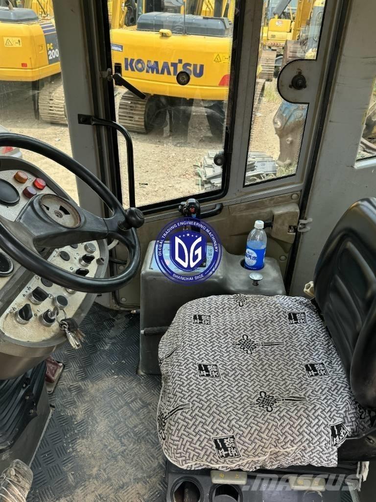 XCMG XS 203 J Walce jednobębnowe