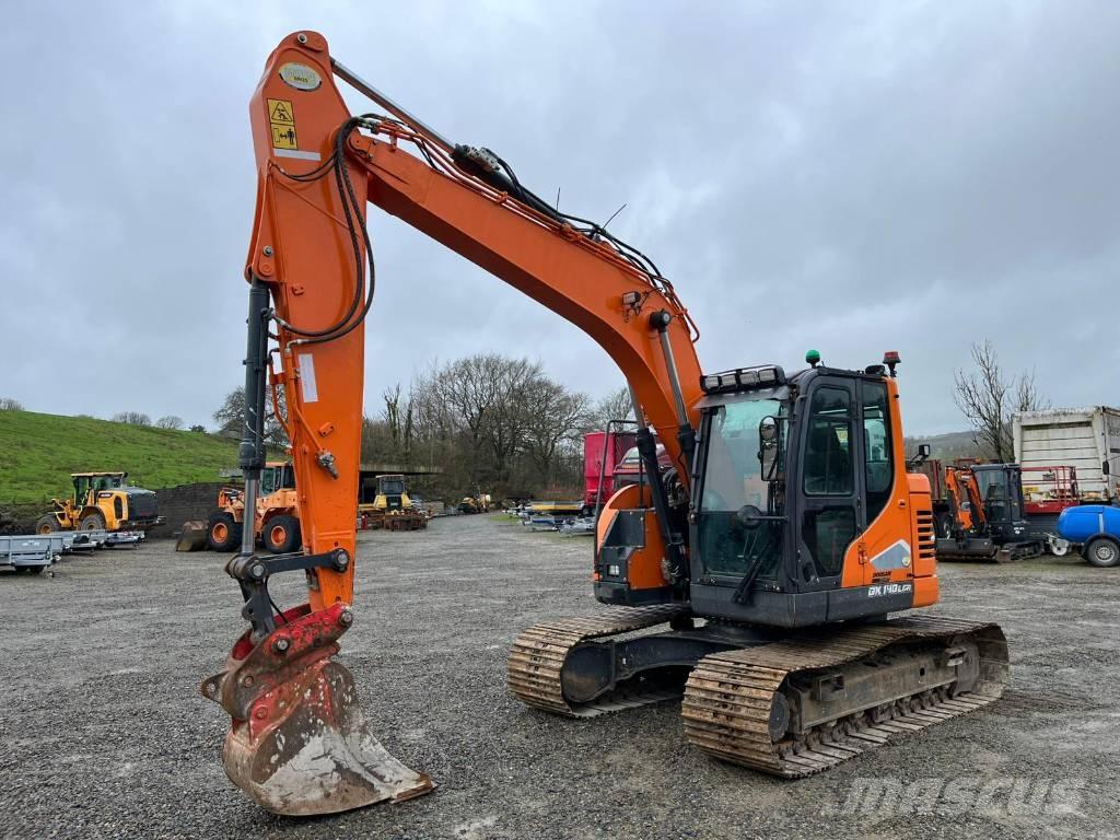 Doosan DX 140 LCR Koparki gąsienicowe