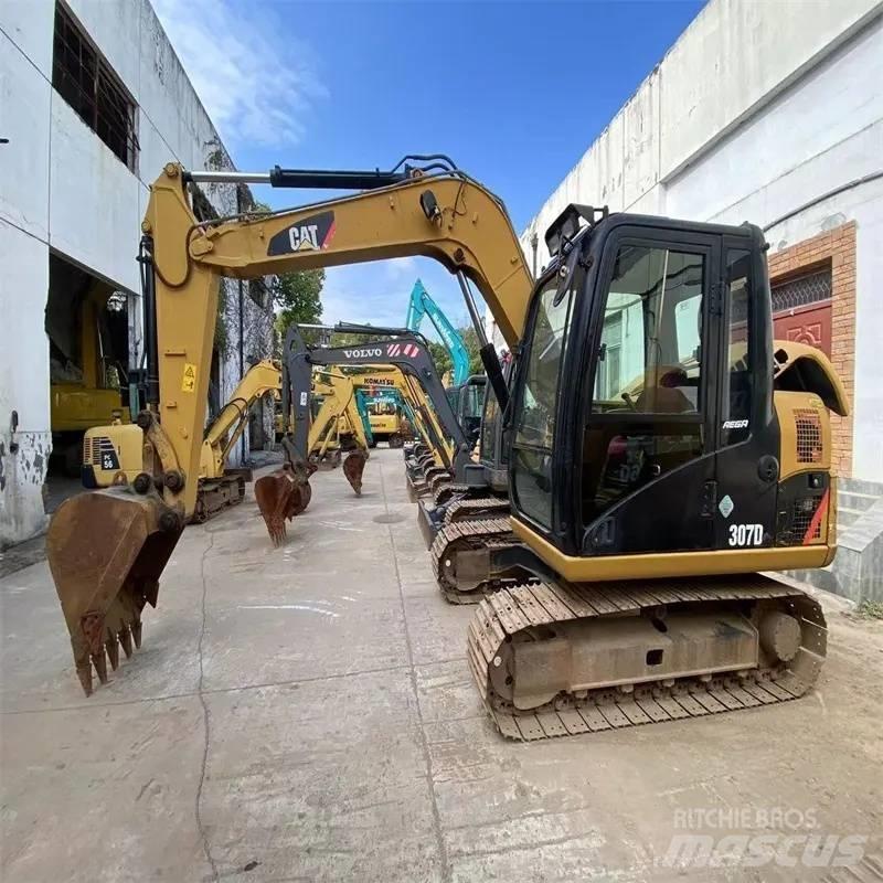 CAT 307 Koparki gąsienicowe