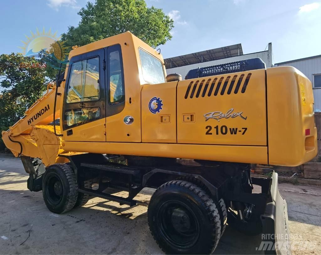 Hyundai R210W-7 Koparki kołowe