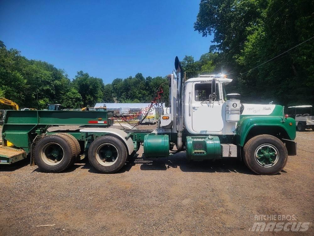 Mack R 688 ST Ciągniki siodłowe