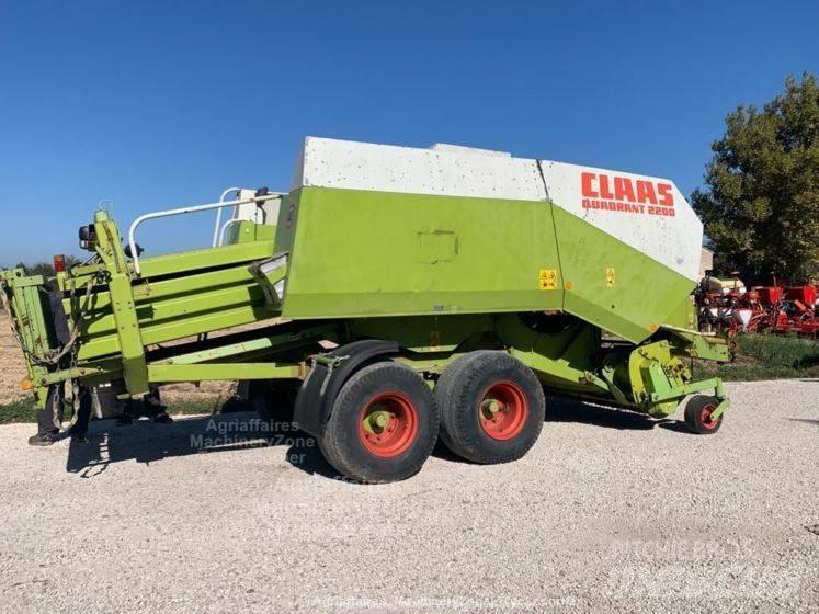 CLAAS Quadrant 2200 Prasy kostkujące