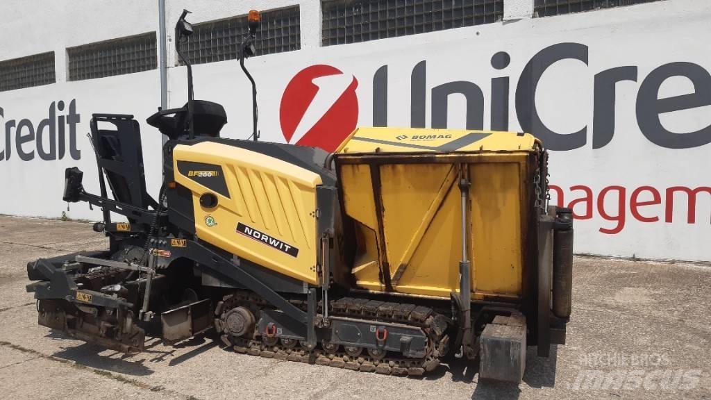 Bomag BF 200 C-2 Rozściełacze do asfaltu