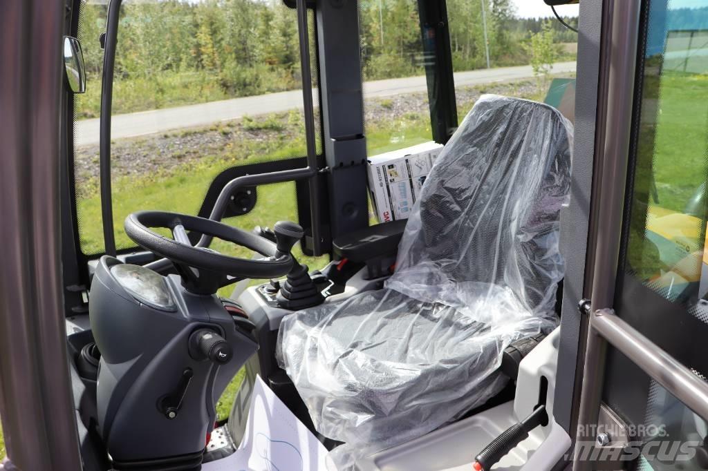 Mecalac MCL8 Miniładowarki