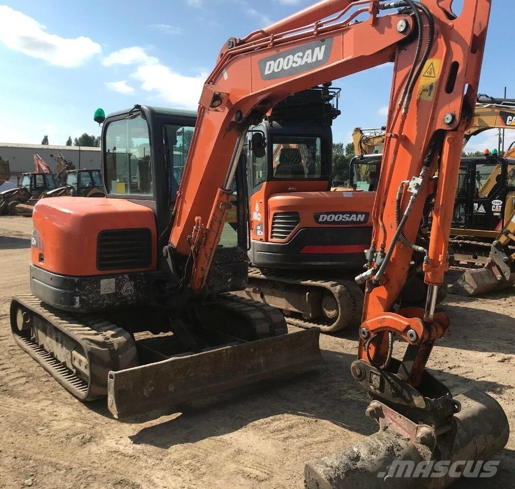 Doosan DX 60 R Minikoparki