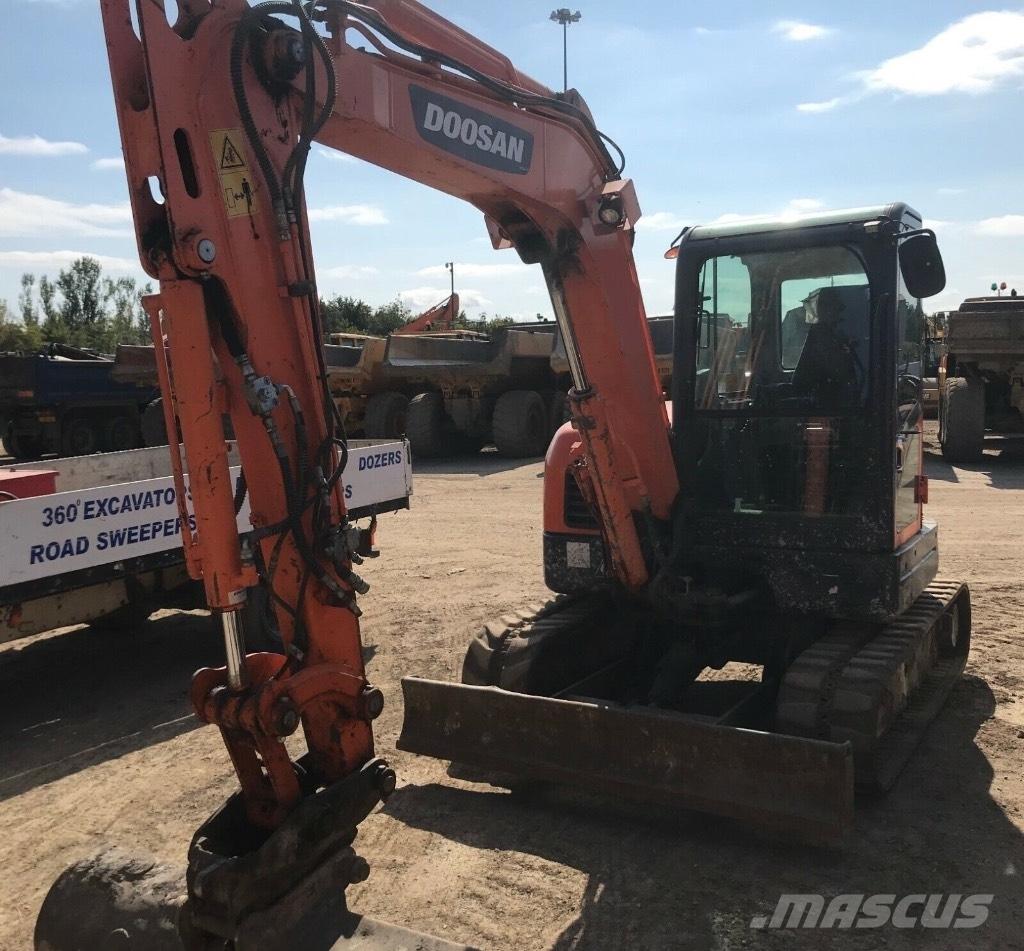Doosan DX 60 R Minikoparki