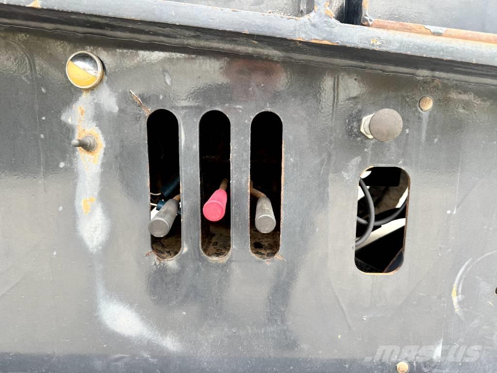 Landoll 440B Platformy / Przyczepy z otwieranymi burtami